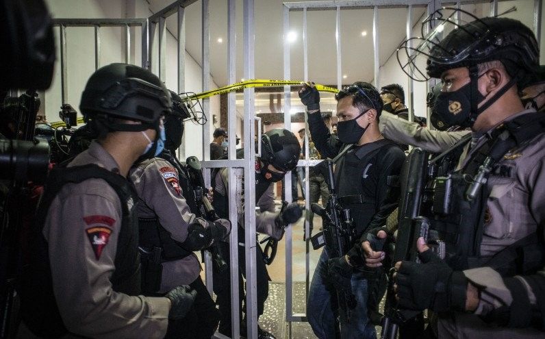 podiumnews.com-Penangkapan Munarman Terkait Dugaan Aksi Terorisme