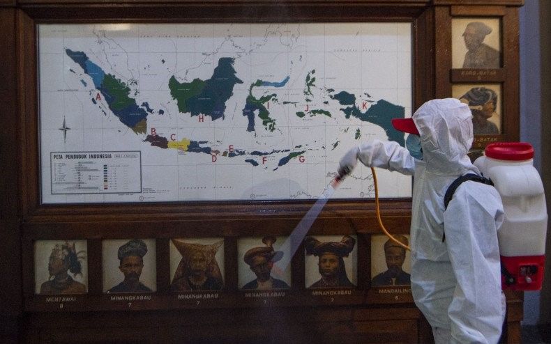 podiumnews.com-Bertambah 6.740, Jumlah Terkonfirmasi COVID-19 Menjadi 706.837 Kasus