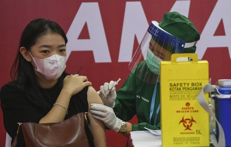 podiumnews.com-DKI Hentikan Sementara Penggunaan AstraZeneca Batch CTMAV547