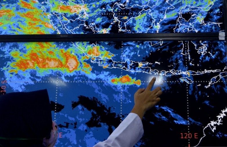 podiumnews.com-Waspada Potensi Cuaca Ektrem dan Banjir