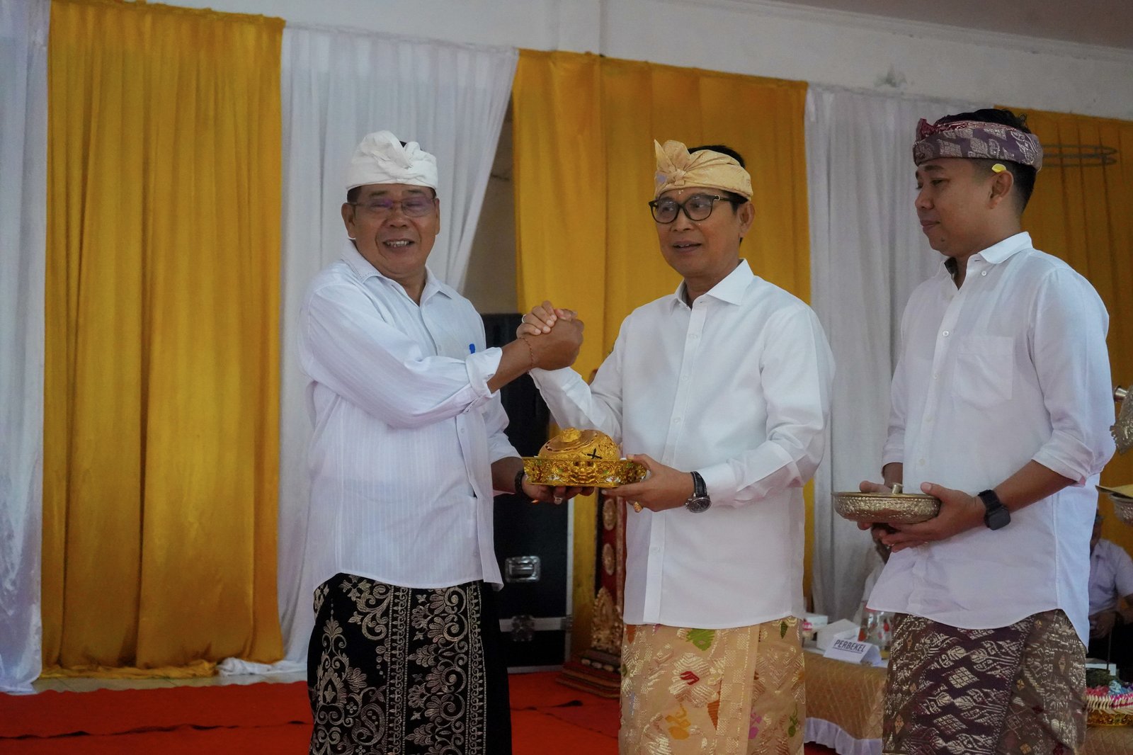 Bupati Badung Dukung Nyekah Massal, Ringankan Beban Krama Banjar Pande