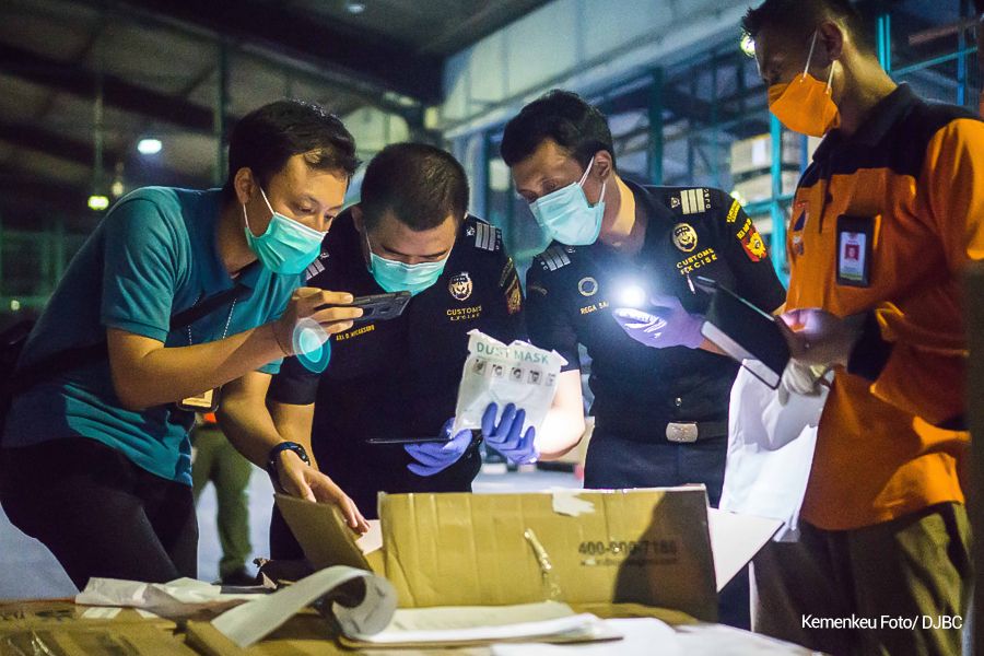 podiumnews.com-Pemerintah Bebaskan Bea Masuk dan Pajak Impor Barang Penanganan Covid-19