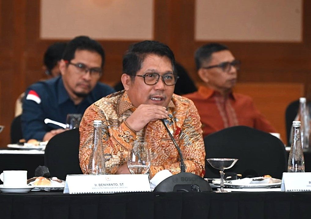 podiumnews.com-DPR Minta Proyek LNG Benoa Libatkan Warga Lokal