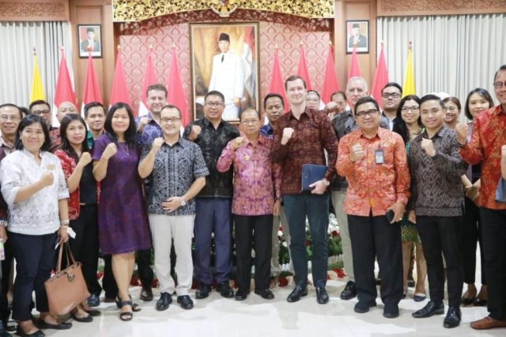 podiumnews.com-Gubernur Koster Ajak Manajer Hotel Hidangkan Produk Lokal Bali ke Delegasi Presidensi G20