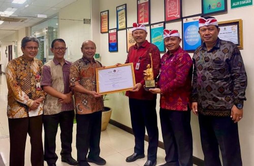 Pemprov Bali Terima Anugerah Revolusi Mental 2024 dari Kemenko PMK