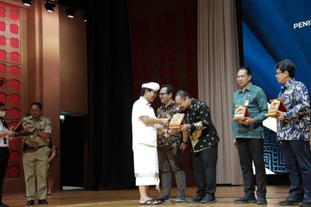 podiumnews.com-Sekda Adi Arnawa Buka Bimtek Peningkatan Kapasitas SDM di Kabupaten Badung