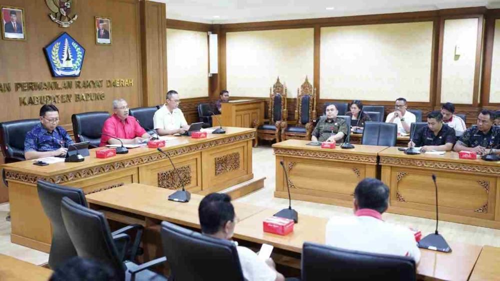 Tindaklanjuti Aspirasi Masyarakat, DPRD Badung Bahas Penataan Kawasan Pantai Kayu Aya