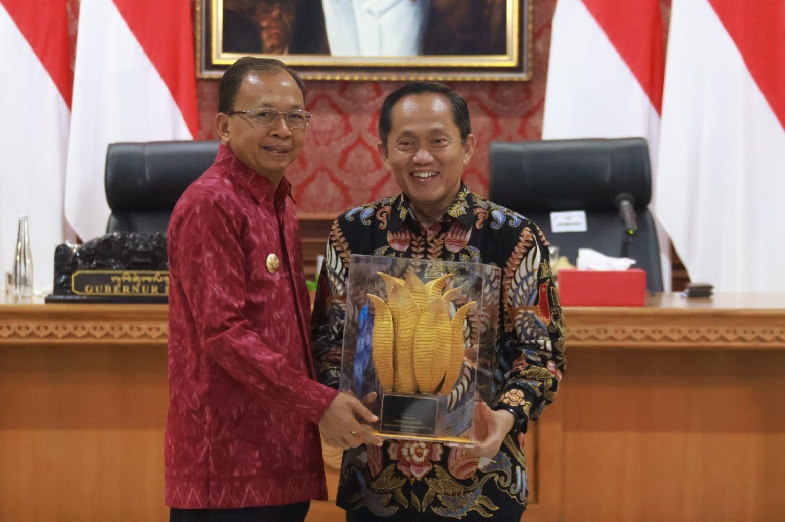 Universitas Trisakti Anugerahi Gubernur Koster ‘Sustainability Leadership Award’