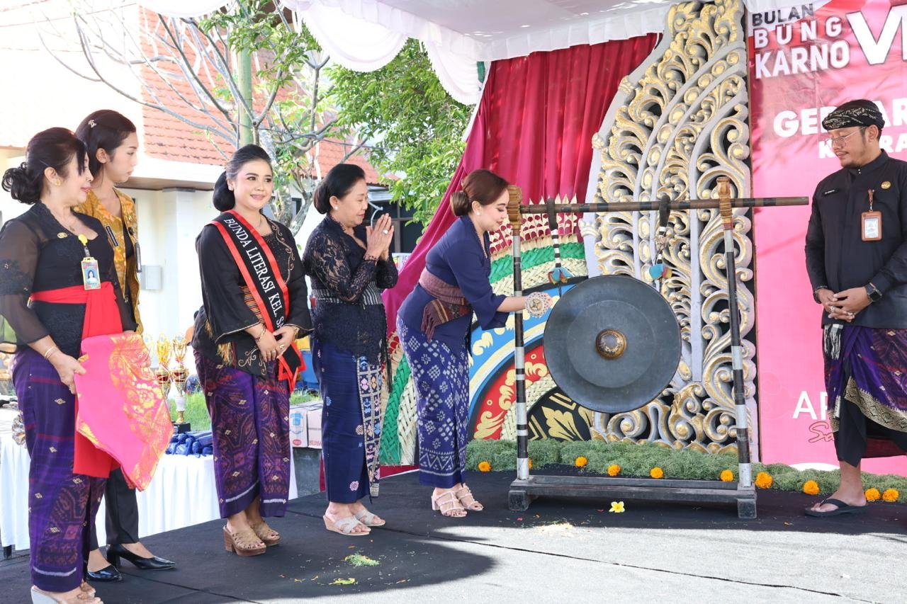 Bunda Literasi Tegaskan Literasi Harus Bernilai Ekonomi