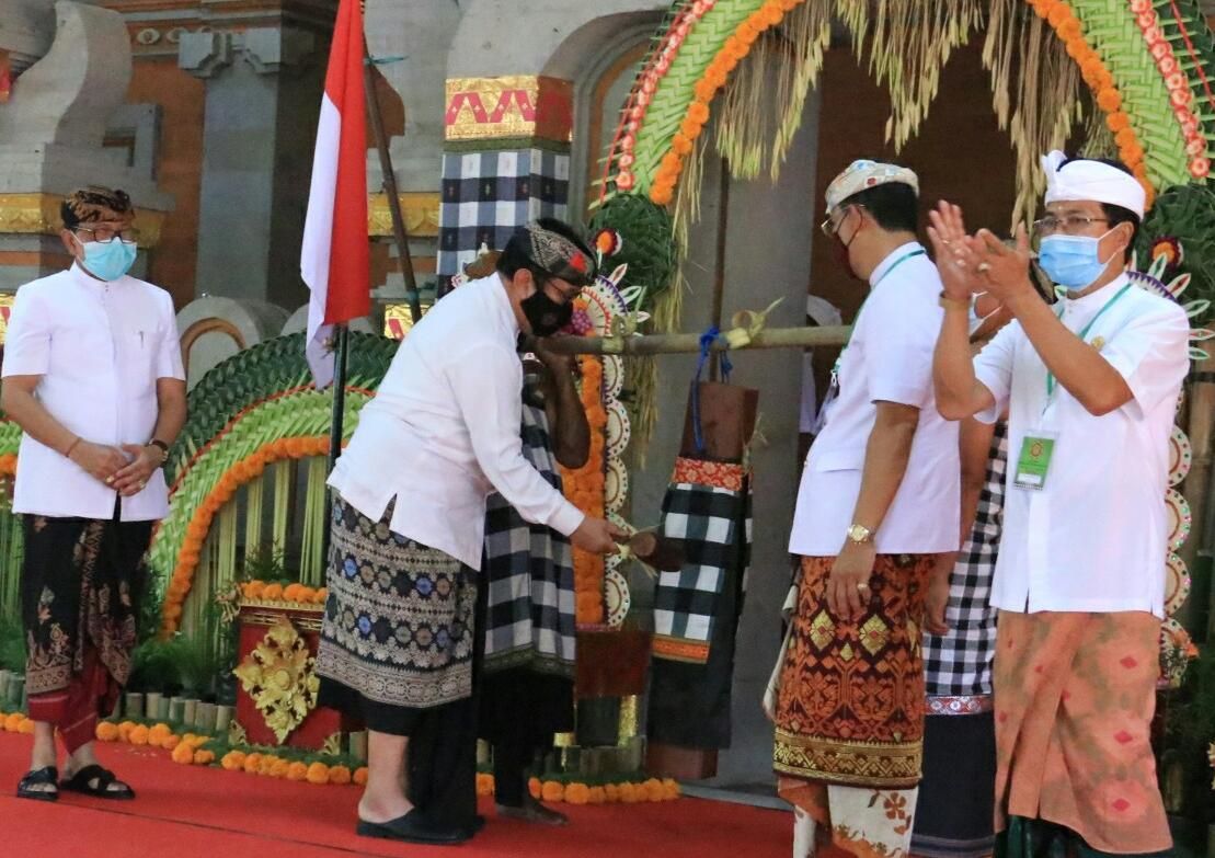 podiumnews.com-Cok Ace Ajak Umat Hindu Pertebal Keyakinan