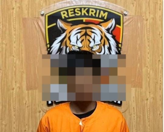 Pembeli Rokok Embat Uang Minimarket di Kuta