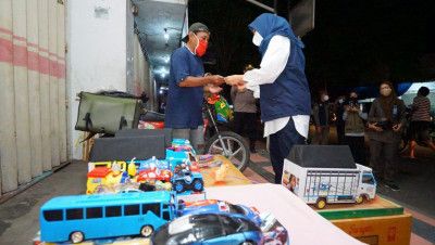 podiumnews.com-Jika PPKM Diperpanjang, Ipuk Minta Pedagang Kecil dan Pelaku Seni Diperlonggar 