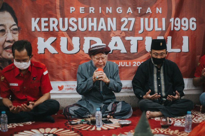 podiumnews.com-PDIP Surabaya Gelar Doa Bersama untuk Korban Kudatuli