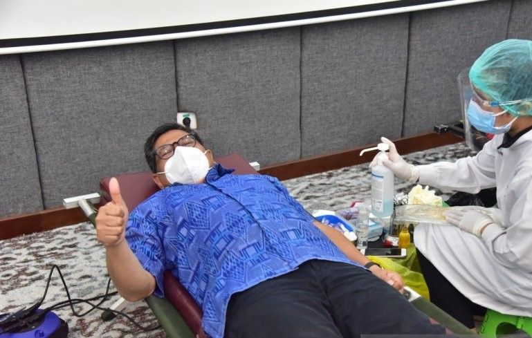 podiumnews.com-OJK Bali-Nusra Gelar Donor Plasma Konvalesen