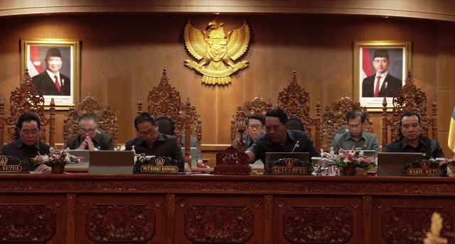 podiumnews.com-Sidang Paripurna Kelima Masa Persidangan Pertama DPRD Badung Tahun 2024