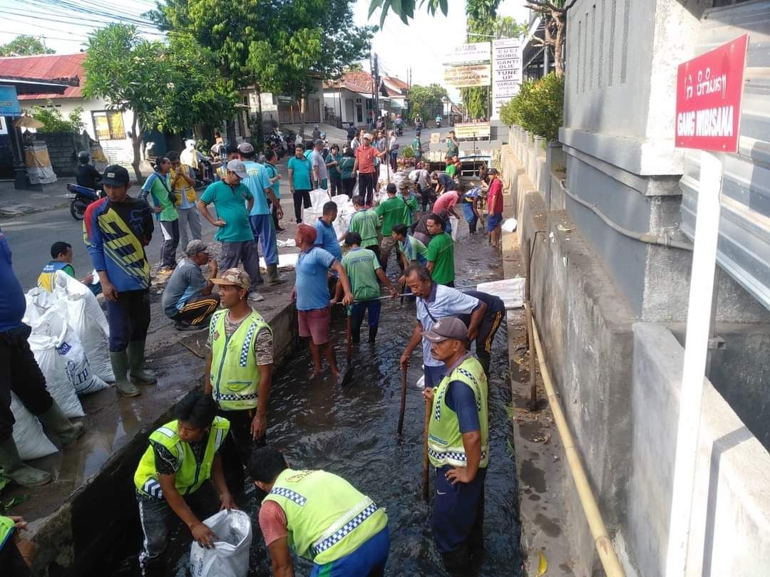 podiumnews.com-Jumlah Titik Genangan Air di Singaraja Berkurang