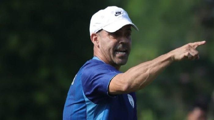 podiumnews.com-Persita Tak Sangka Raih Seri di Stadion Dipta 