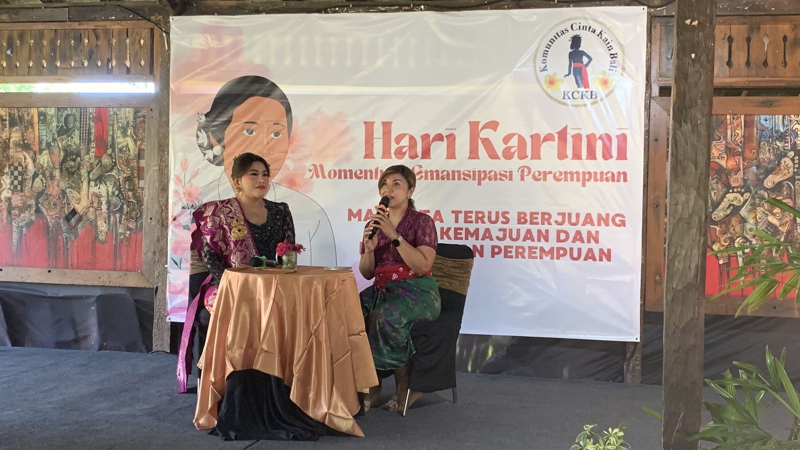 podiumnews.com-Ketua IWAPI Denpasar: Perempuan Bali Itu Pahlawan Keluarga