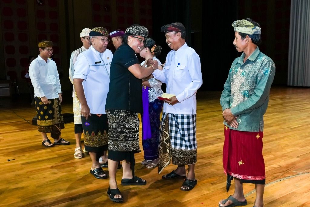 Badung Gelontor Hibah dan BKK Rp 979 M