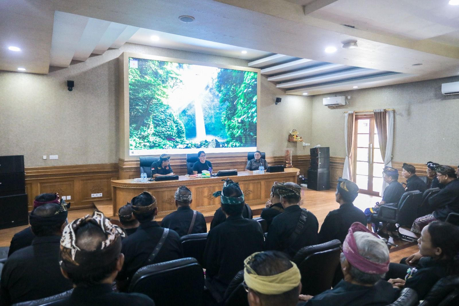 Pencak Silat Kertha Wisesa Temui Bupati Badung