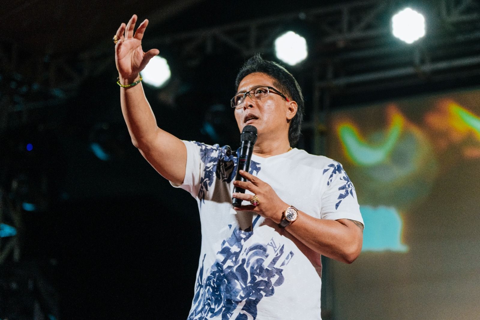 podiumnews.com-Jadikan Pererenan Tuan di Rumah Sendiri