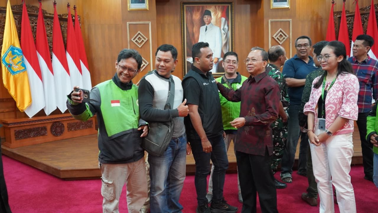 Ojol Bali Sepakat Hentikan Aksi Demo Usai Bertemu Gubernur
