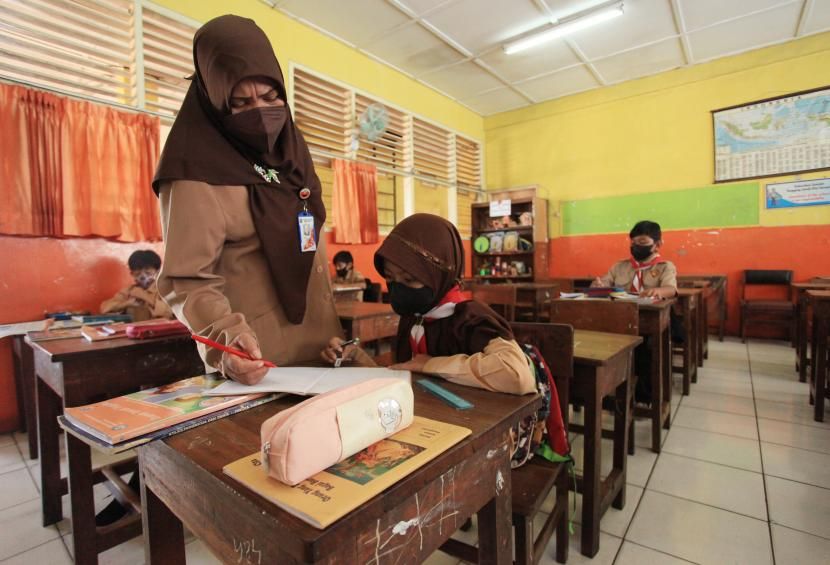 podiumnews.com-Mulai 1 April, Tabanan Terapkan PTM 100 Persen