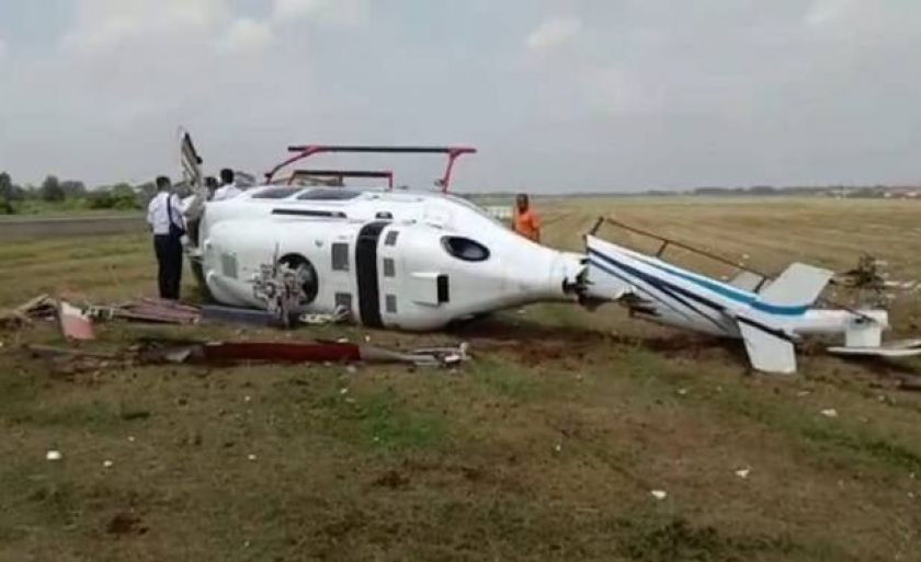 podiumnews.com-Helikopter Milik Kemenhub Terguling di Curug Tangerang