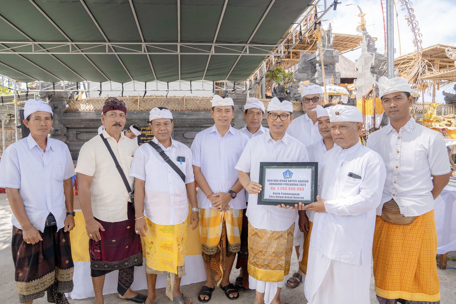 podiumnews.com-Pura di Munggu Terima Hibah Rp 1,2 M