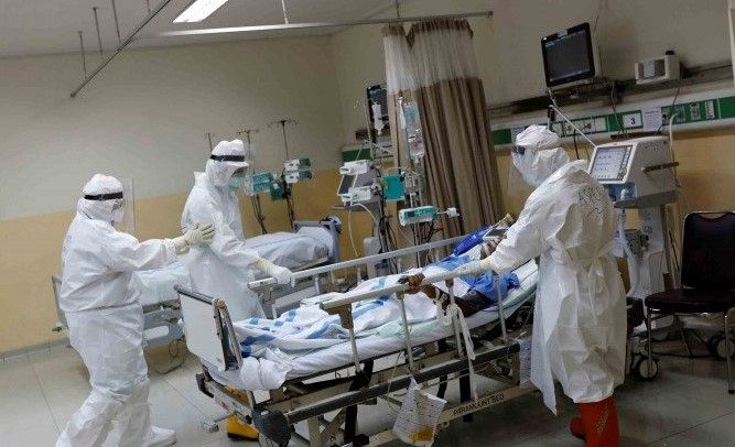 podiumnews.com-Satgas: Ruang Isolasi dan ICU 7 RS Rujukan Jakarta Terisi 100 Persen 