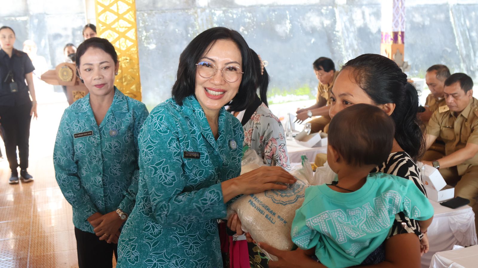 podiumnews.com-Ida Mahendra: Kurangi Makanan Manis pada Anak