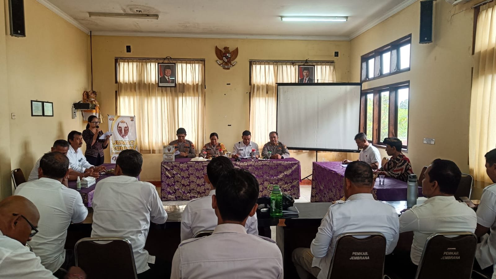 podiumnews.com-Perbekel Jembrana Minta Polisi Tindak Remaja Nakal