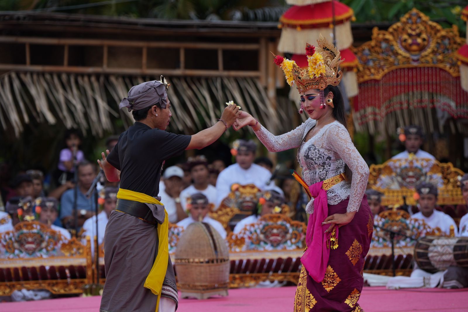 podiumnews.com-Duta Badung Bawakan Joged Bumbung Tradisi di PKB 