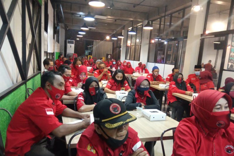 podiumnews.com-Kader PDIP Solid Menangkan Cawali Surabaya Pilihan Megawati