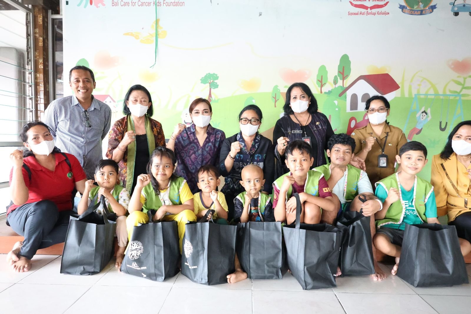 Anak Pejuang Kanker Tetap Sekolah