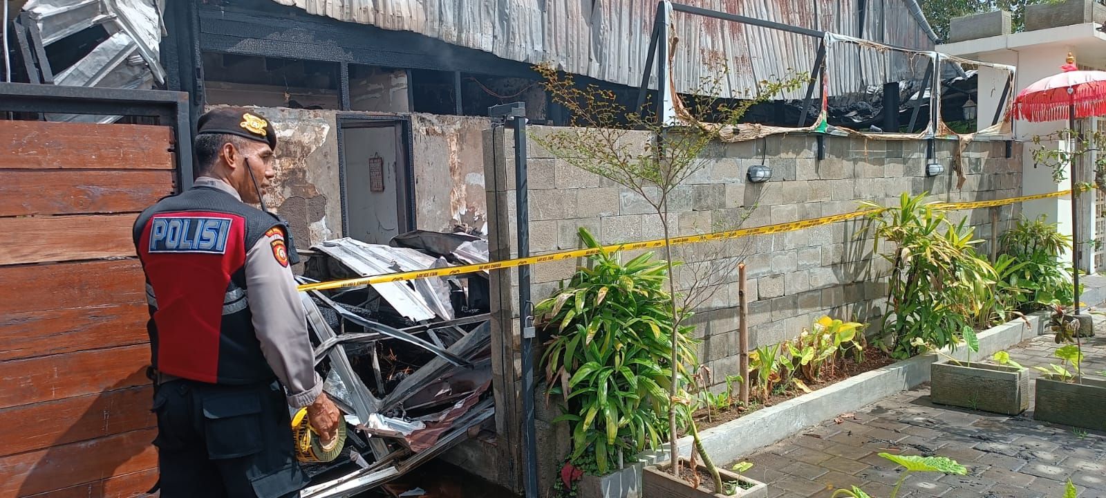 podiumnews.com-Restoran di Dalung Ludes Terbakar