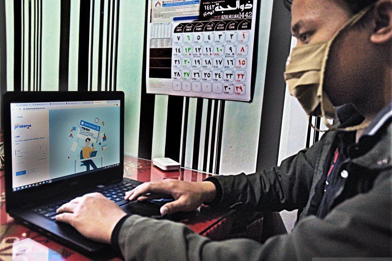 podiumnews.com-Program Kartu Prakerja Bantu Penerima Pelajari Hal Baru 