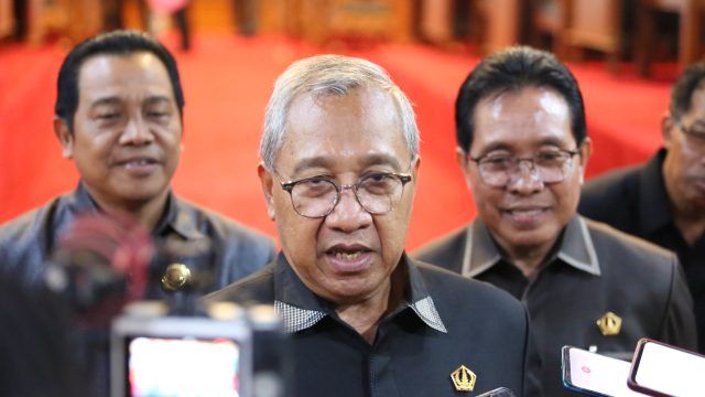 podiumnews.com-APBD 2025 Ditarget Rp 10,5 Triliun, DPRD Badung Apresiasi Bupati Giri Prasta