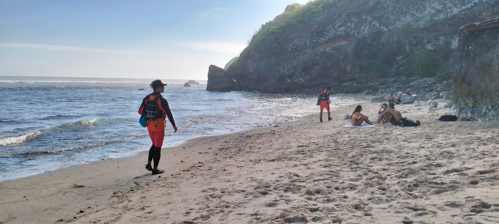 Buruh Proyek Terseret Arus Pantai Nyang-Nyang