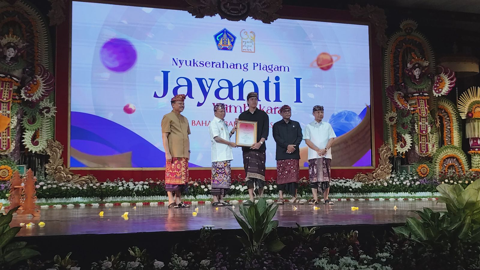 podiumnews.com-Koster: Ruang Berbahasa Bali Semakin Sempit