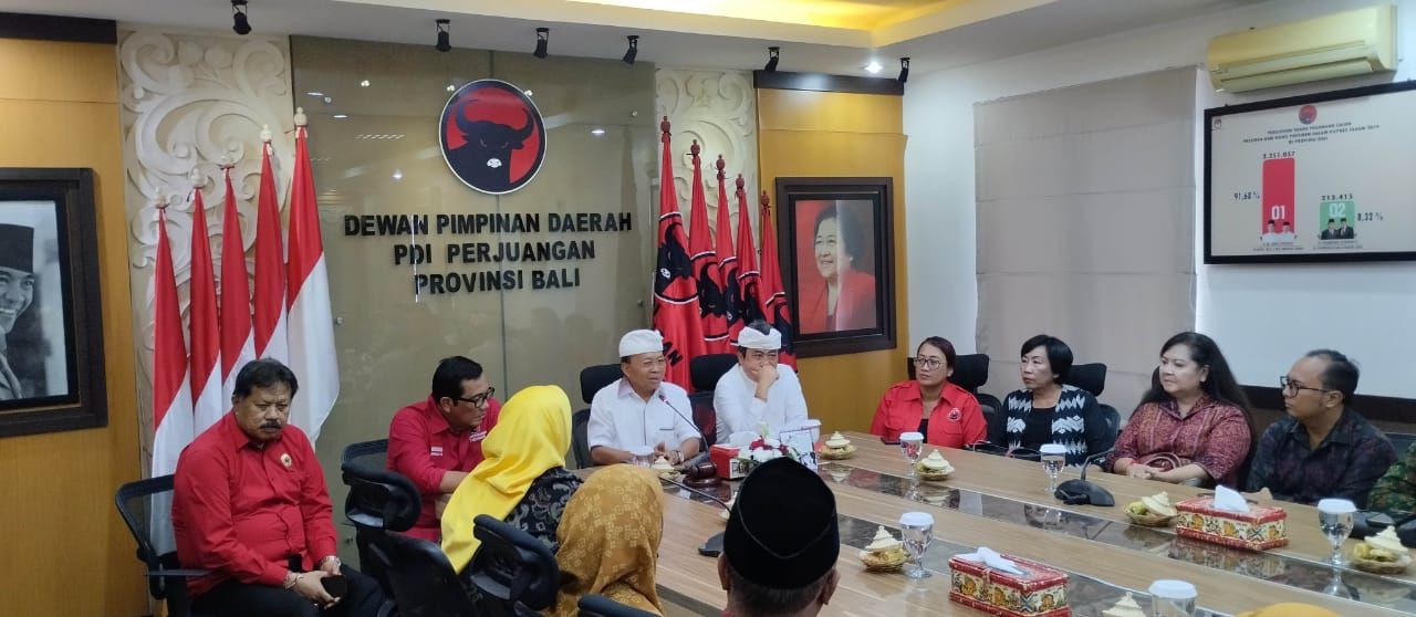 podiumnews.com-Koster-Giri Banjir Dukungan Maju Pilgub Bali