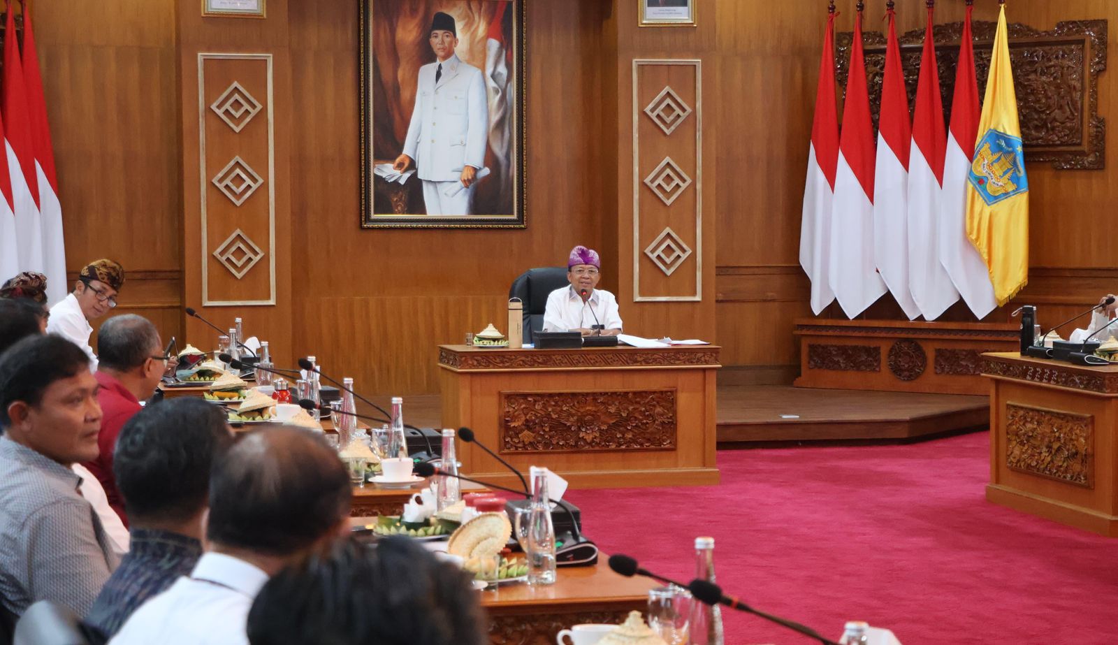 podiumnews.com-Koster - Rektor se-Bali Matangkan Program Satu Keluarga Satu Sarjana