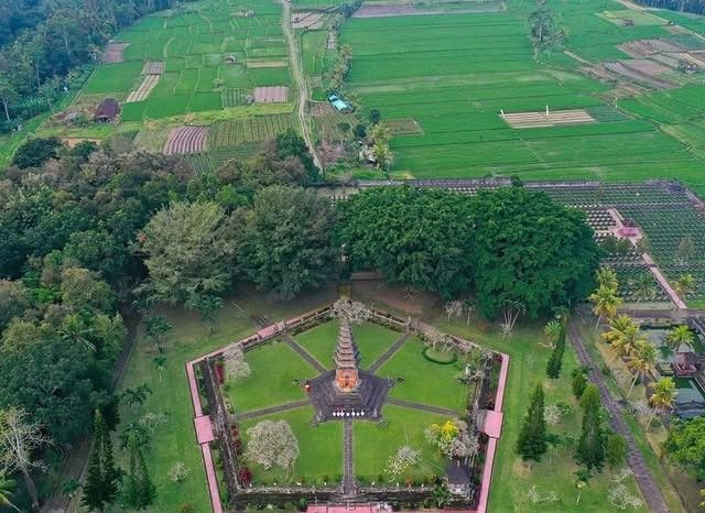 podiumnews.com-Jejak Perjuangan di Desa Marga: Dari Ladang Hingga Medan Pertempuran