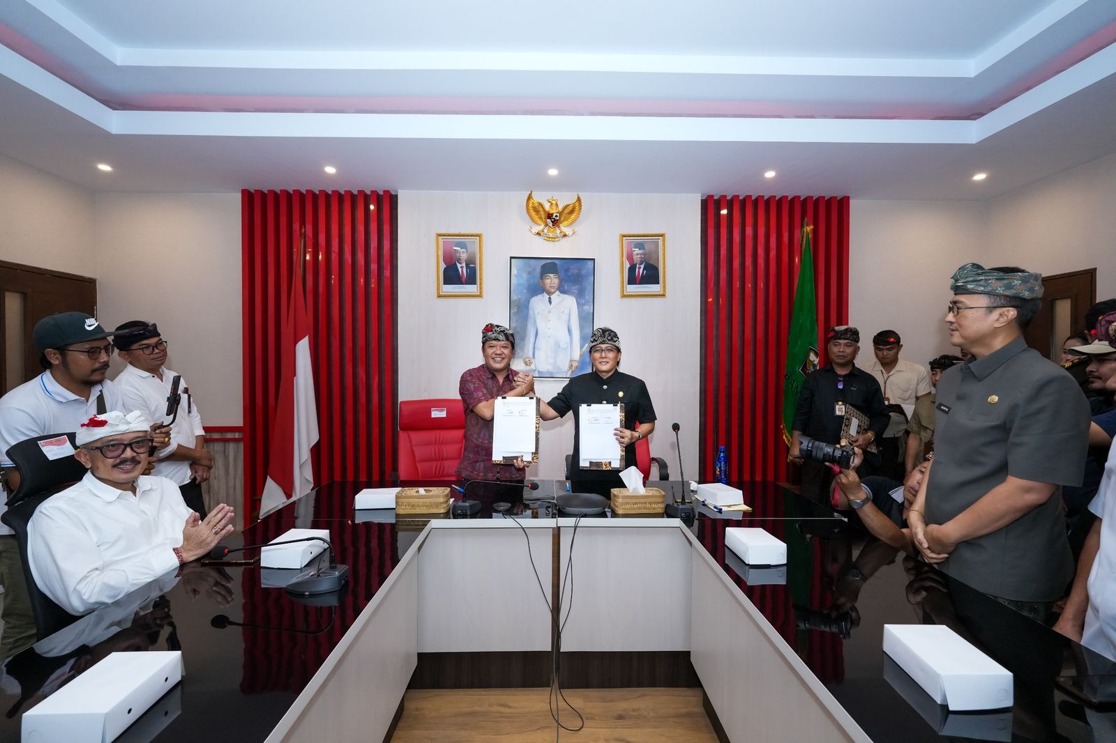 podiumnews.com-Pemkab Badung-Bangli MoU Pembangunan Antar Daerah