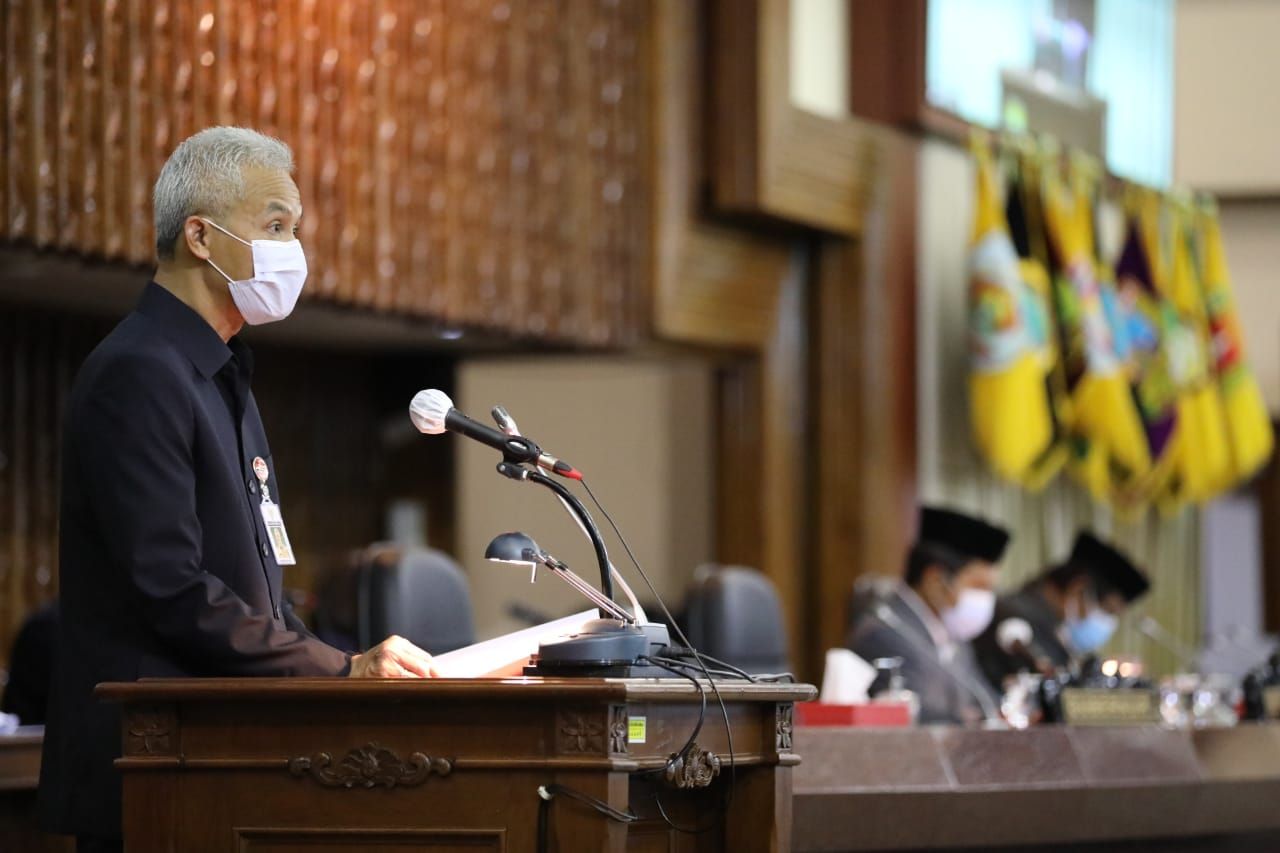 podiumnews.com-PPKM Darurat Diperpanjang, Ganjar: Bansos Harus Dikeluarkan