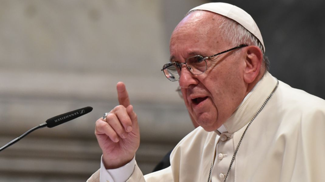 Paus Fransiskus Kritik Pasar Bebas Gagal Sejahterakan Masyarakat