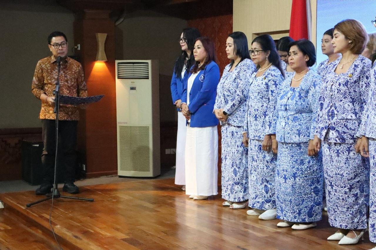 podiumnews.com-IWAPI Denpasar Dilantik, Siap Perkuat UMKM Bersama Pemkot