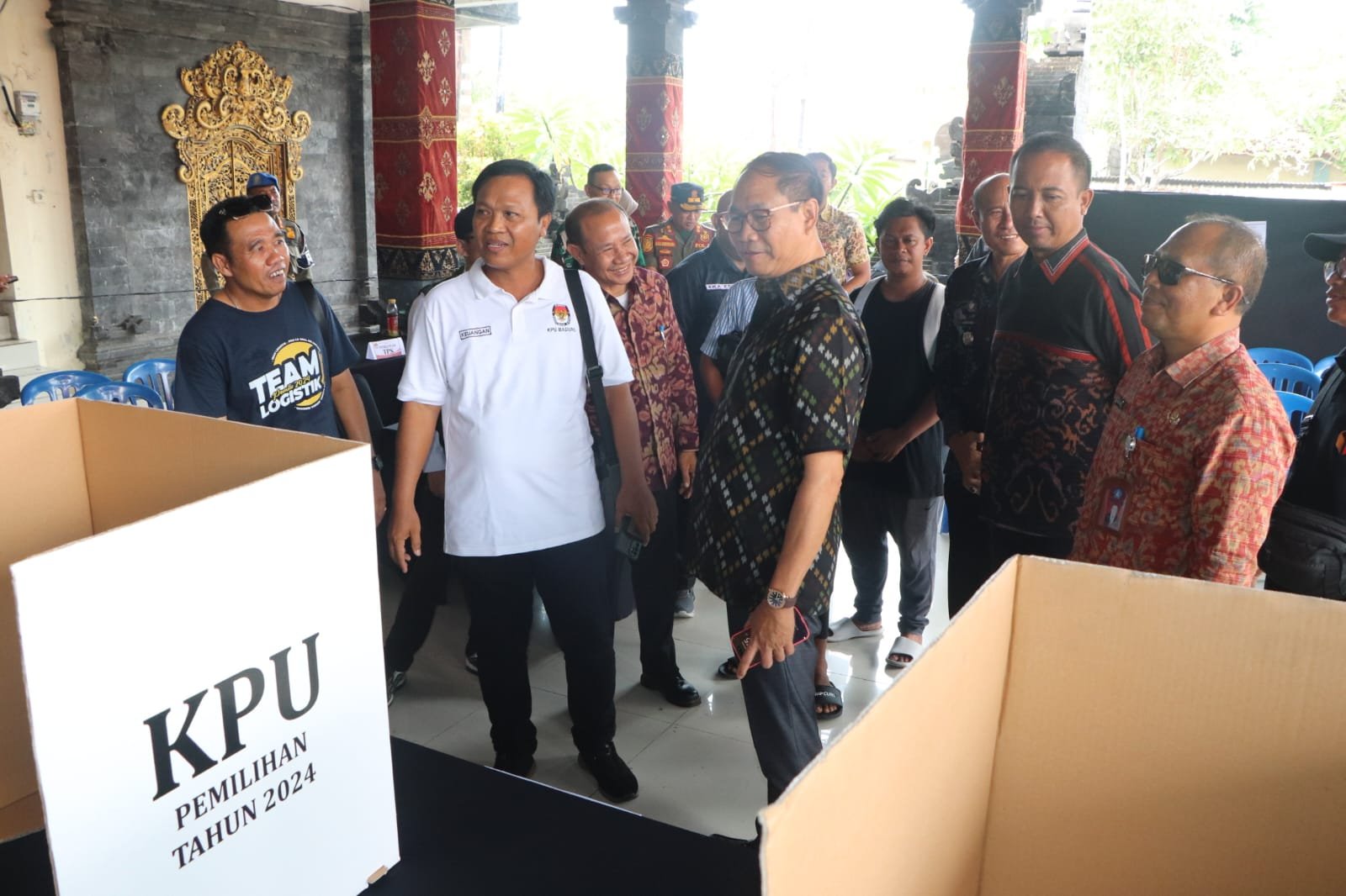 Wabup Suiasa Tinjau Kesiapan TPS di Badung