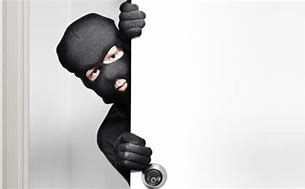 podiumnews.com-Kepergok Mencuri di Pura Puseh Ubung, Pria Paruh Baya Diamankan Polisi