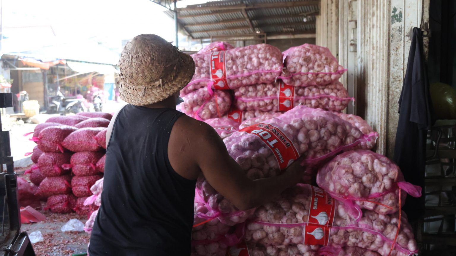 podiumnews.com-Disperindag Bali Gelar Pengawasan Pasar di Klungkung